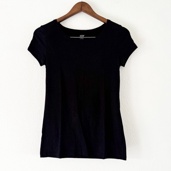 Apt. 9 Tops - Basic Essential Short Sleeve Soft Tee XS Everyday Capsule Wardrobe Staple Comfy